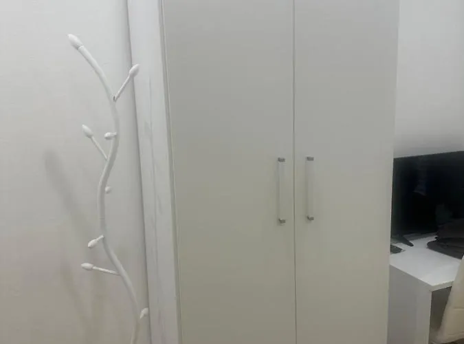 Rosa House 3* Bologna