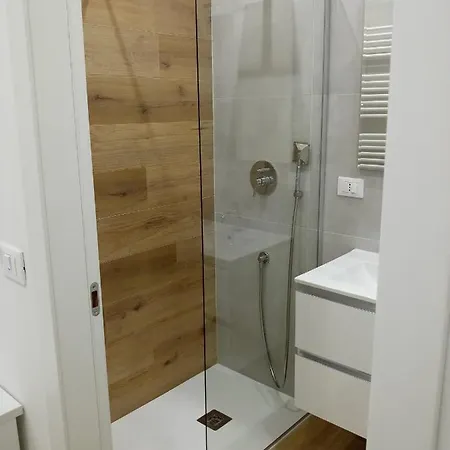 Rosa House Alojamento de Acomodação e Pequeno-almoço Bolonha