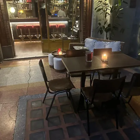 Rosa House Alojamento de Acomodação e Pequeno-almoço Bolonha