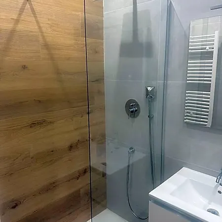 Rosa House 4*